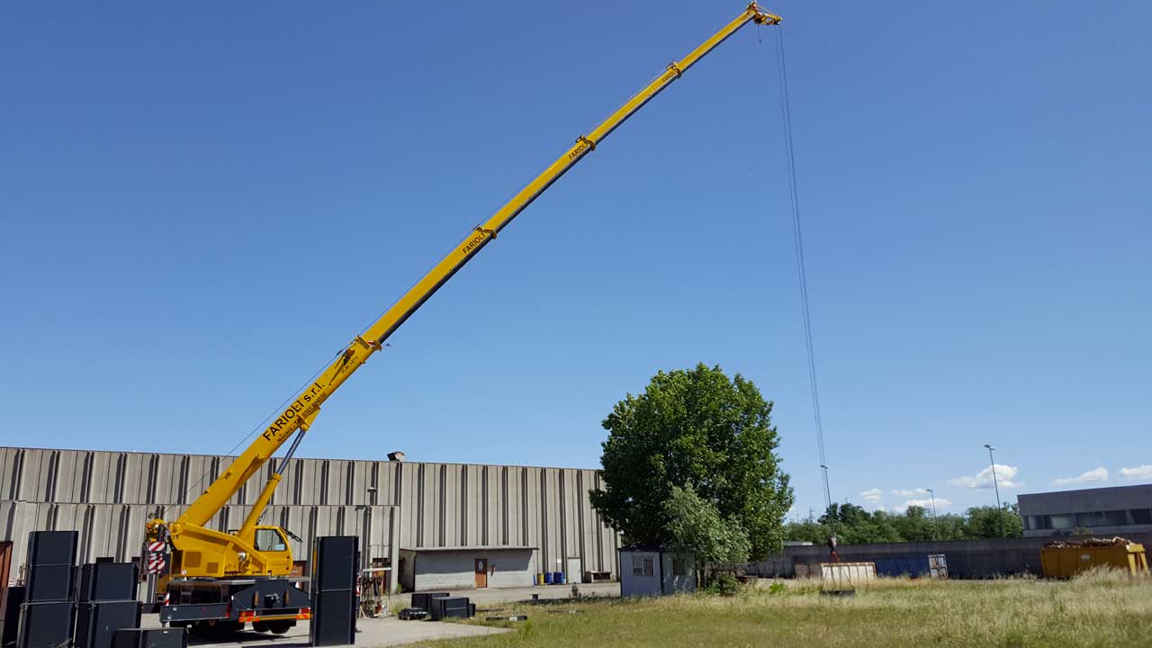 Marchetti Cranes MG 60.3-2  1 Independent + 3 Telescoping Boom sections
